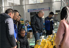 德国客户来厂验收汽车零部件焊接工装 德国客户来厂验收汽车零部件焊接工装