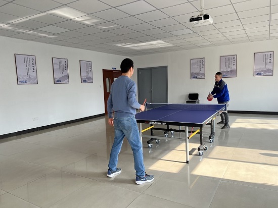 安嘉乒乓球活动室