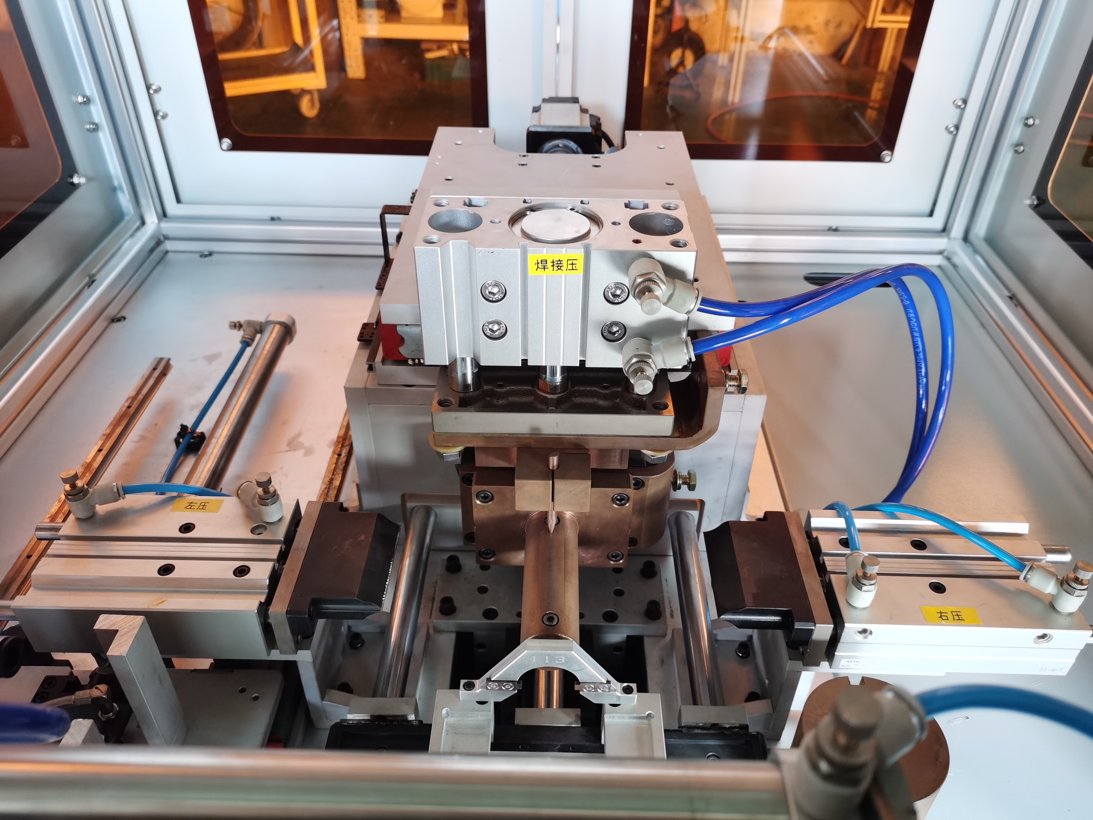 吸尘器滤网自动点焊机定制项目介绍 吸尘器滤网自动点焊机定制项目介绍