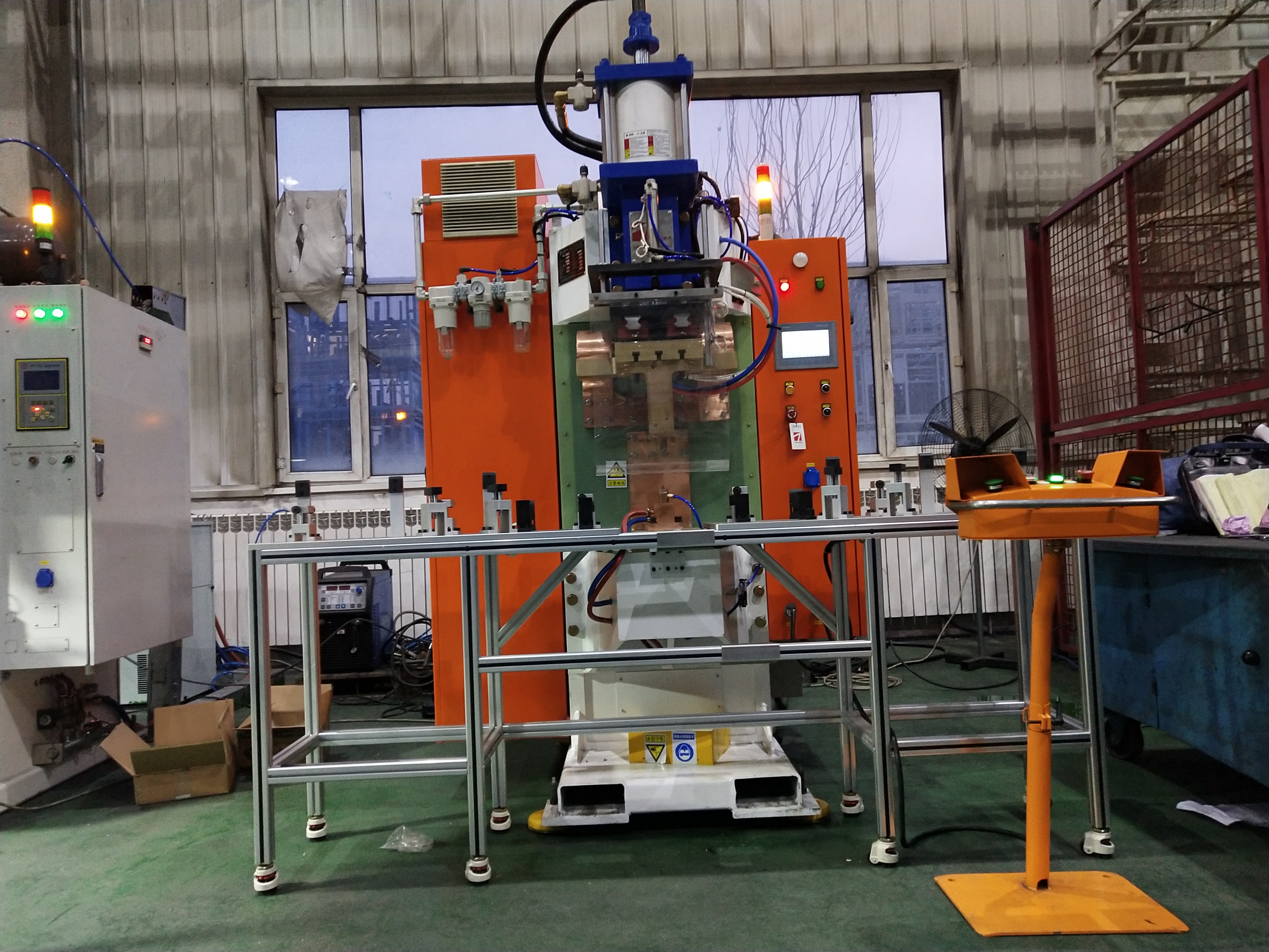 热成型门槛件螺母焊接机项目介绍 热成型门槛件螺母焊接机项目介绍