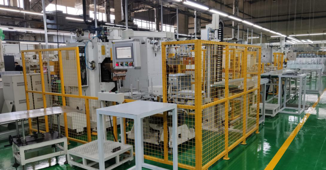 微波炉壳体半自动点焊接生产线,微波炉壳体自动焊接流水线