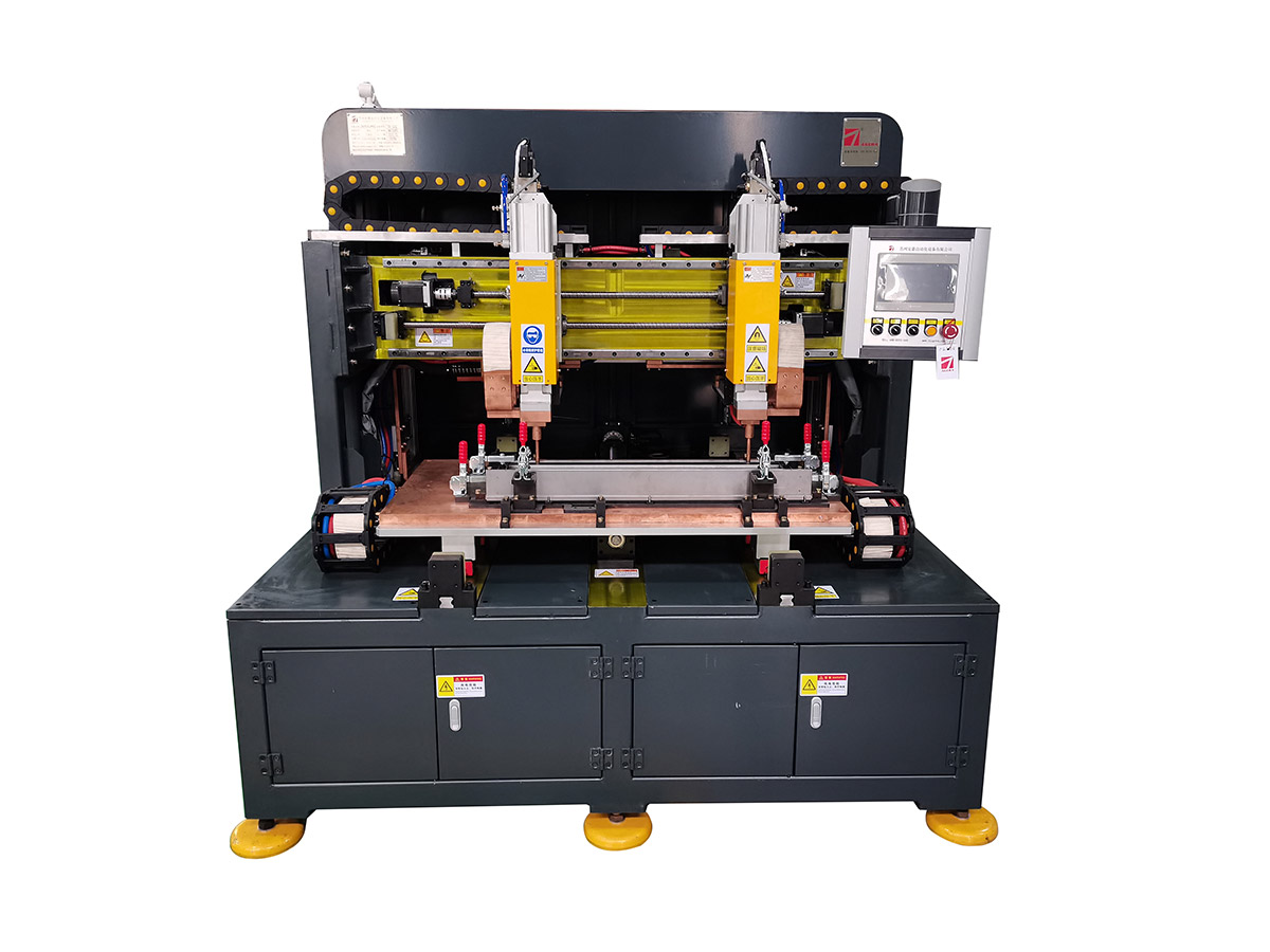 货架层板加强筋双头自动点焊机定制项目介绍 货架层板加强筋双头自动点焊机定制项目介绍